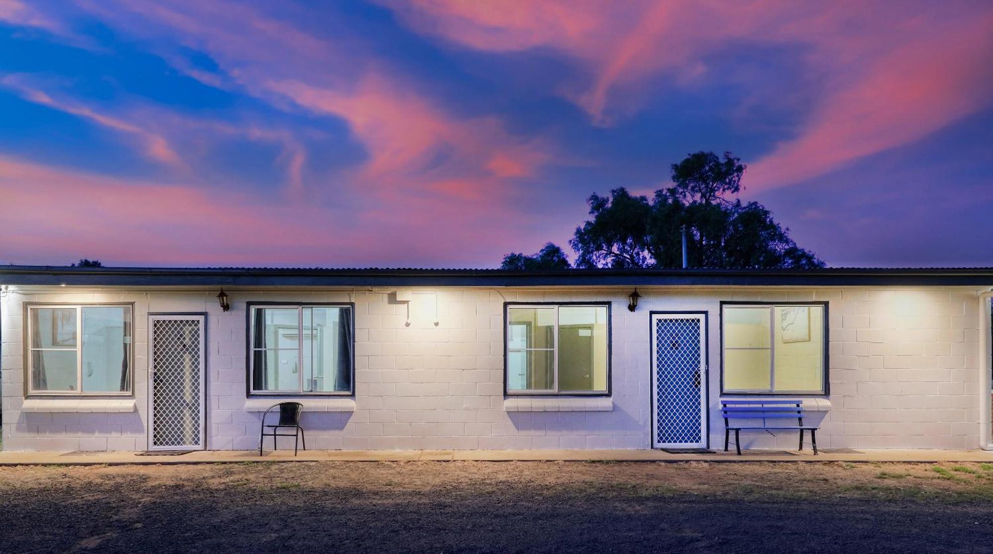 Artesian Motor Inn Coonamble Eksteriør bilde